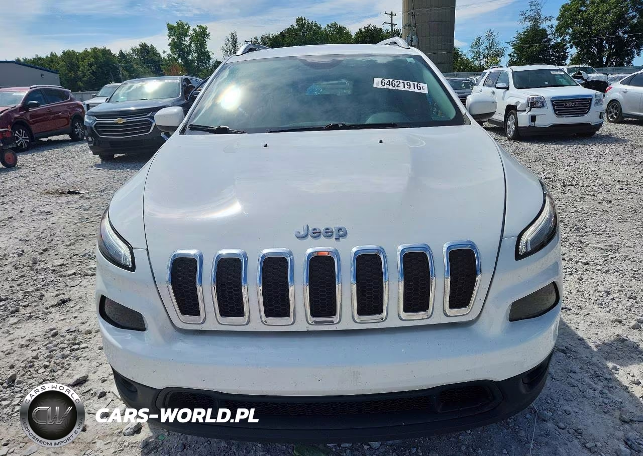 2015 Jeep Cherokee Latitude VIN:1C4PJLCB9FW532850 - 5