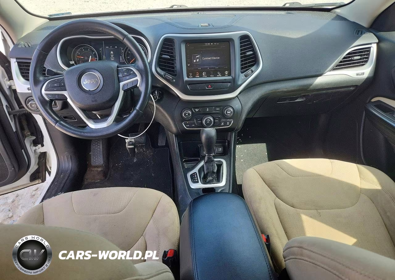 2015 Jeep Cherokee Latitude VIN:1C4PJLCB9FW532850 - 8