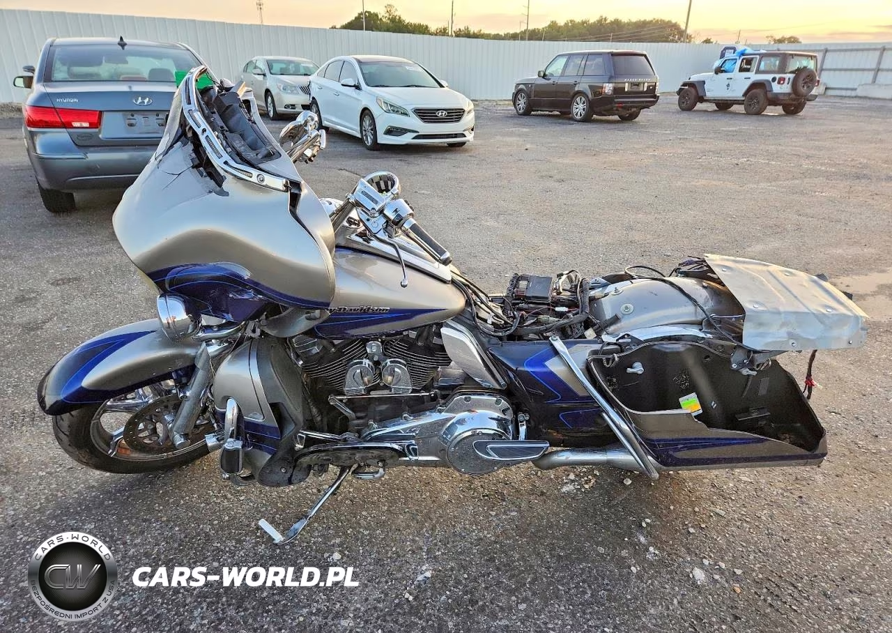 2017 Harley-Davidson Flhtkse Cvo Limited VIN:1HD1TEF16HB961077 - 3
