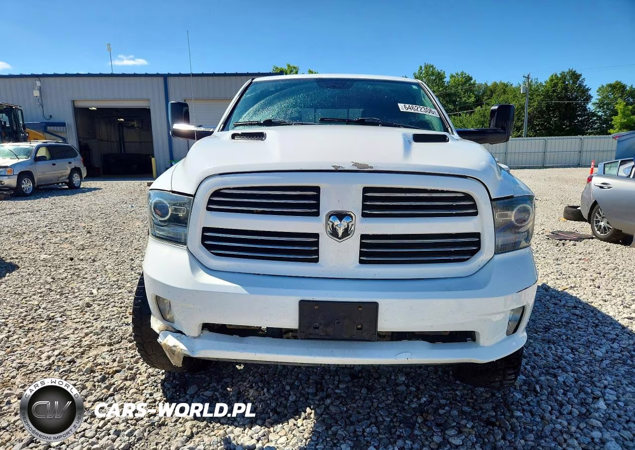 2014 Ram 1500 Sport VIN:1C6RR7MT0ES324904 - 5