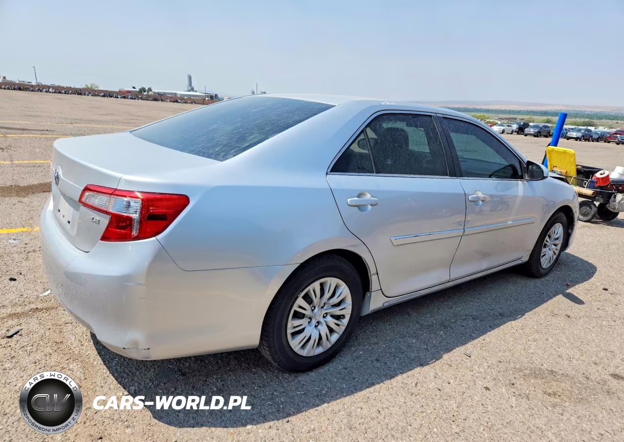 2012 Toyota Camry Le VIN:4T4BF1FK3CR251356 - 3