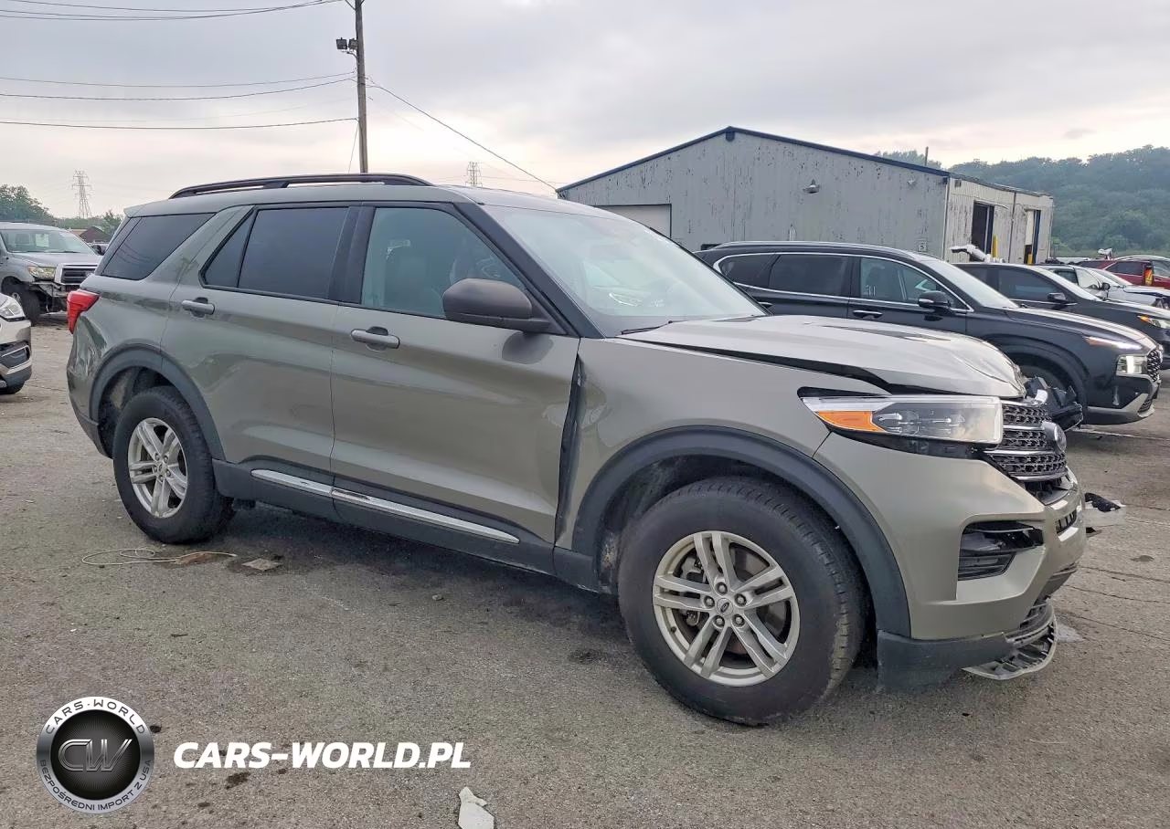 2020 Ford Explorer Xlt VIN:1FMSK8DH2LGB40771 - 4