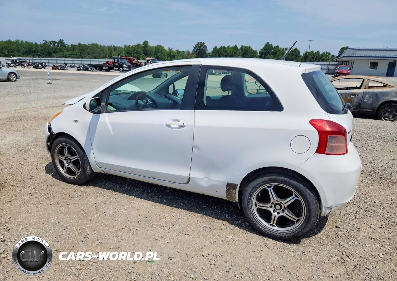 2008 Toyota Yaris Base VIN:JTDJT923385186008 - 2