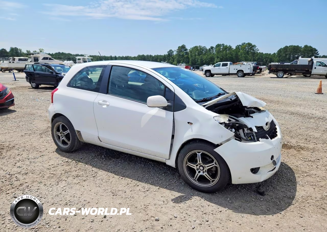 2008 Toyota Yaris Base VIN:JTDJT923385186008 - 4