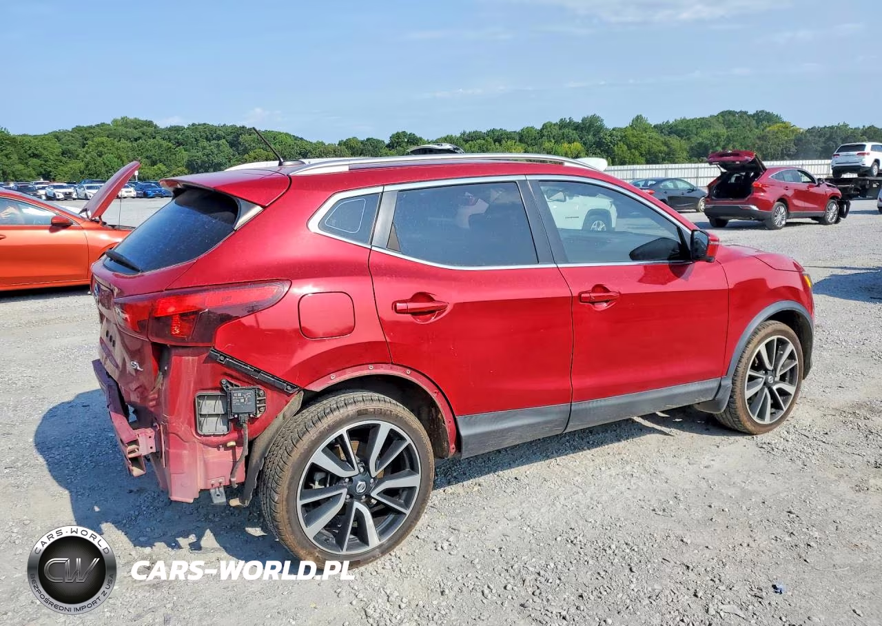 2018 Nissan Rogue Sport Sl VIN:JN1BJ1CP5JW196796 - 3