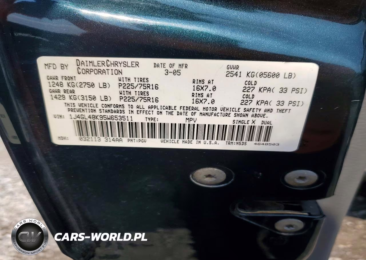 2005 Jeep Liberty Sport VIN:1J4GL48K95W653511 - 12