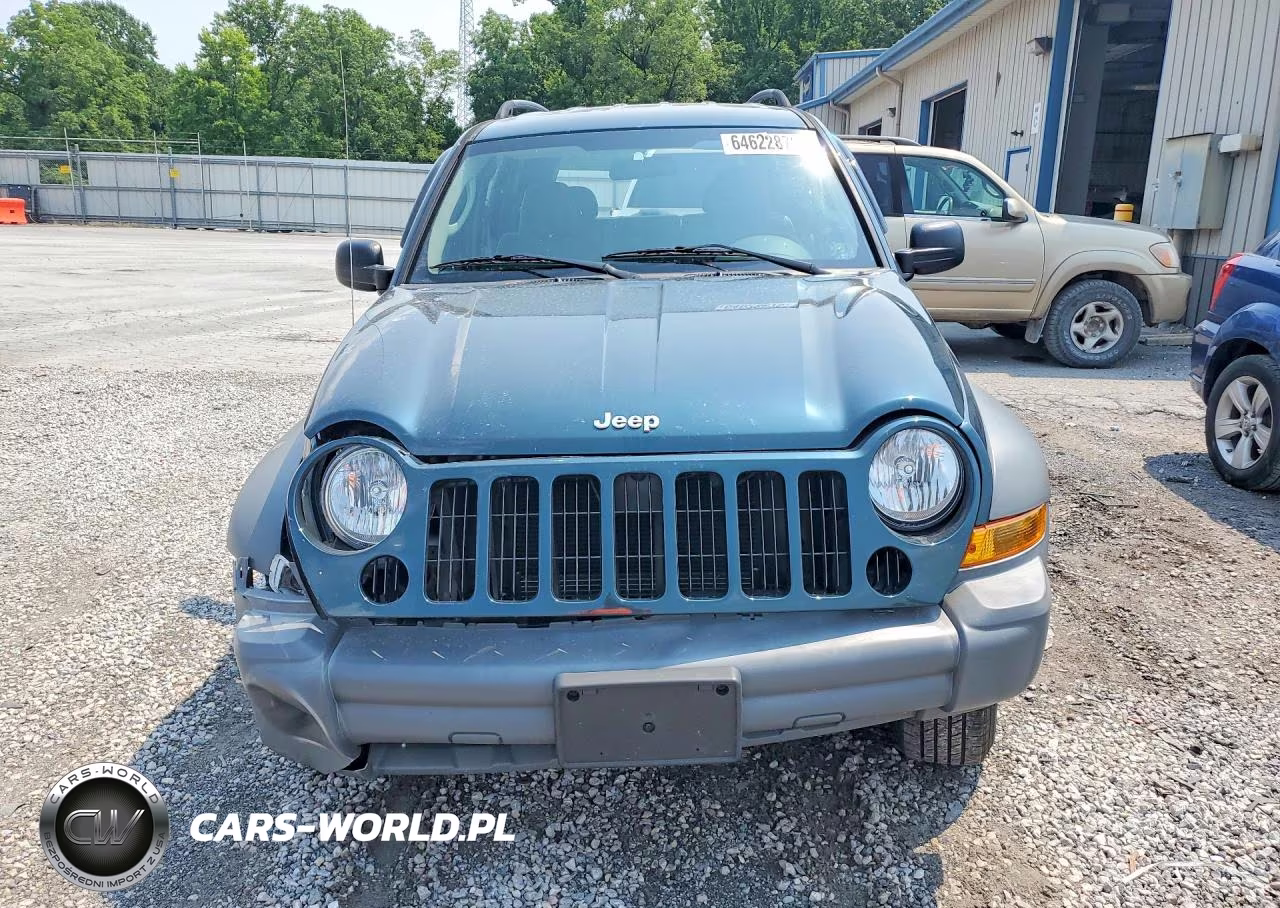2005 Jeep Liberty Sport VIN:1J4GL48K95W653511 - 5