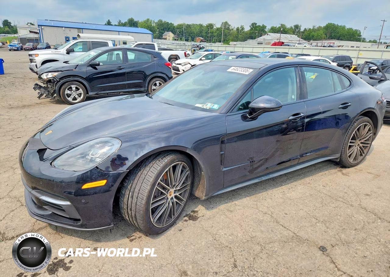 2020 Porsche Panamera Base