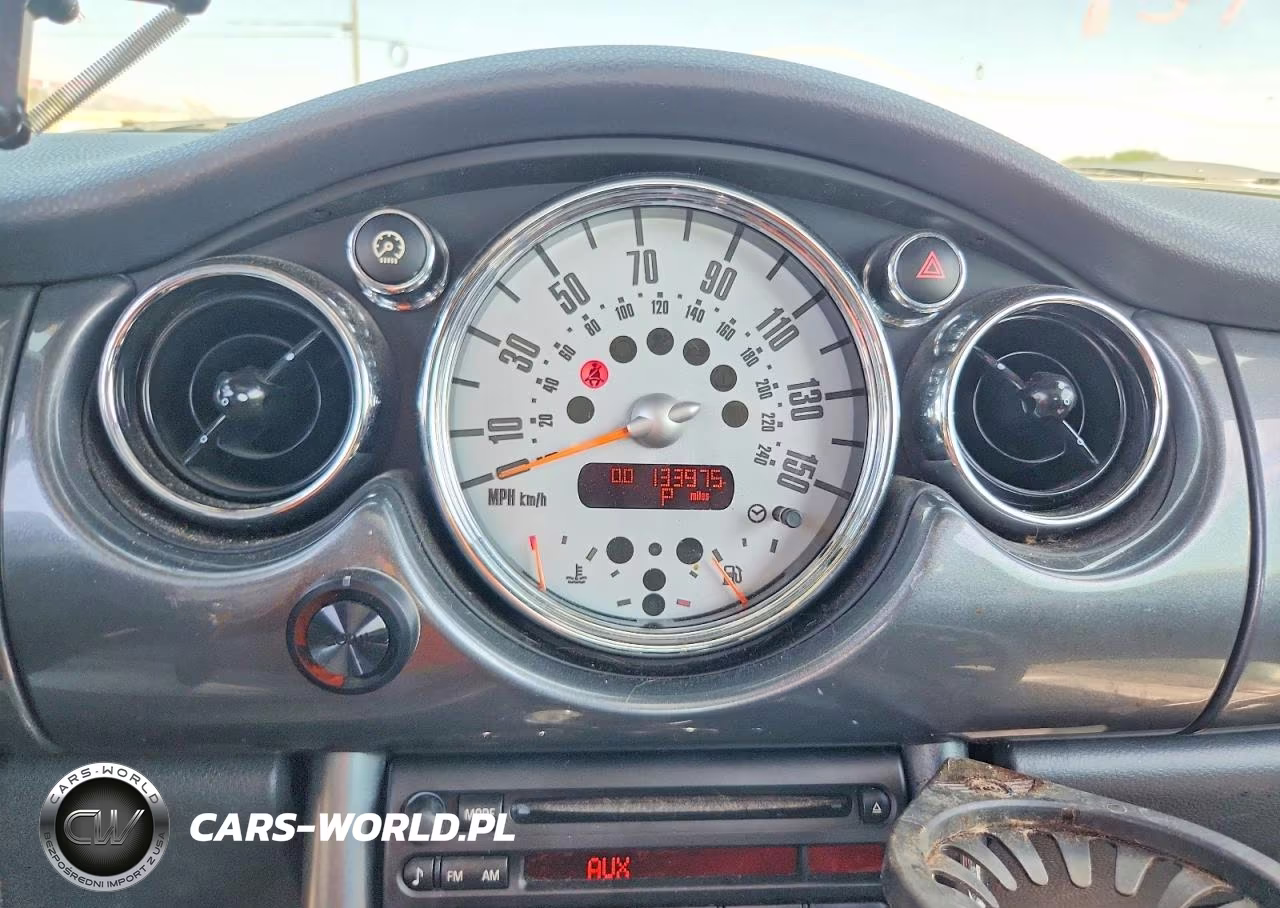 2006 Mini Cooper S VIN:WMWRE33586TJ40304 - 9