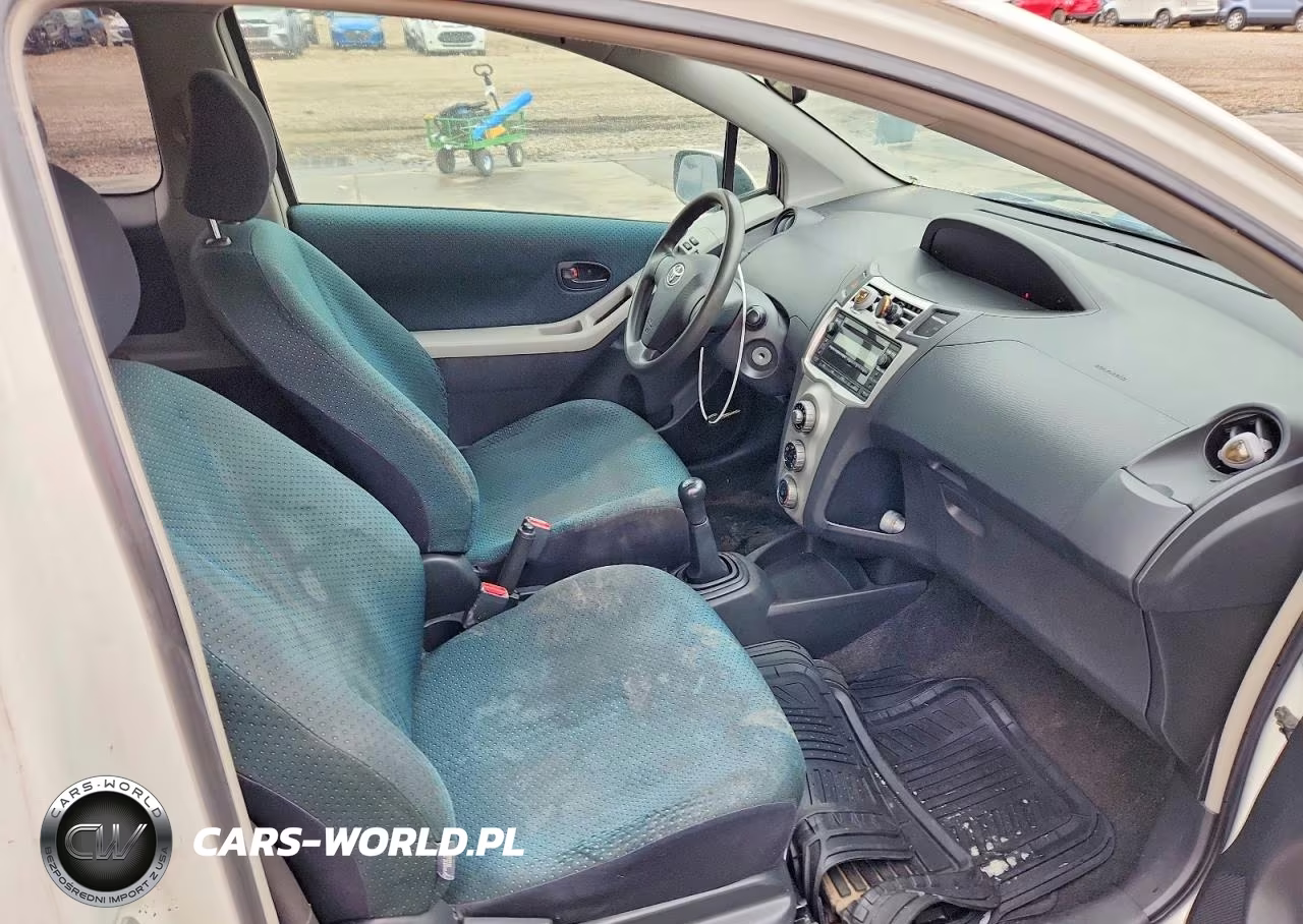 2008 Toyota Yaris Base VIN:JTDJT903685169173 - 10