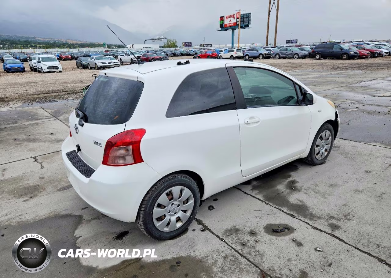 2008 Toyota Yaris Base VIN:JTDJT903685169173 - 3