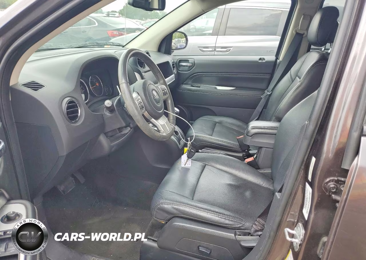 2014 Jeep Compass Limited VIN:1C4NJDCB2ED867469 - 7