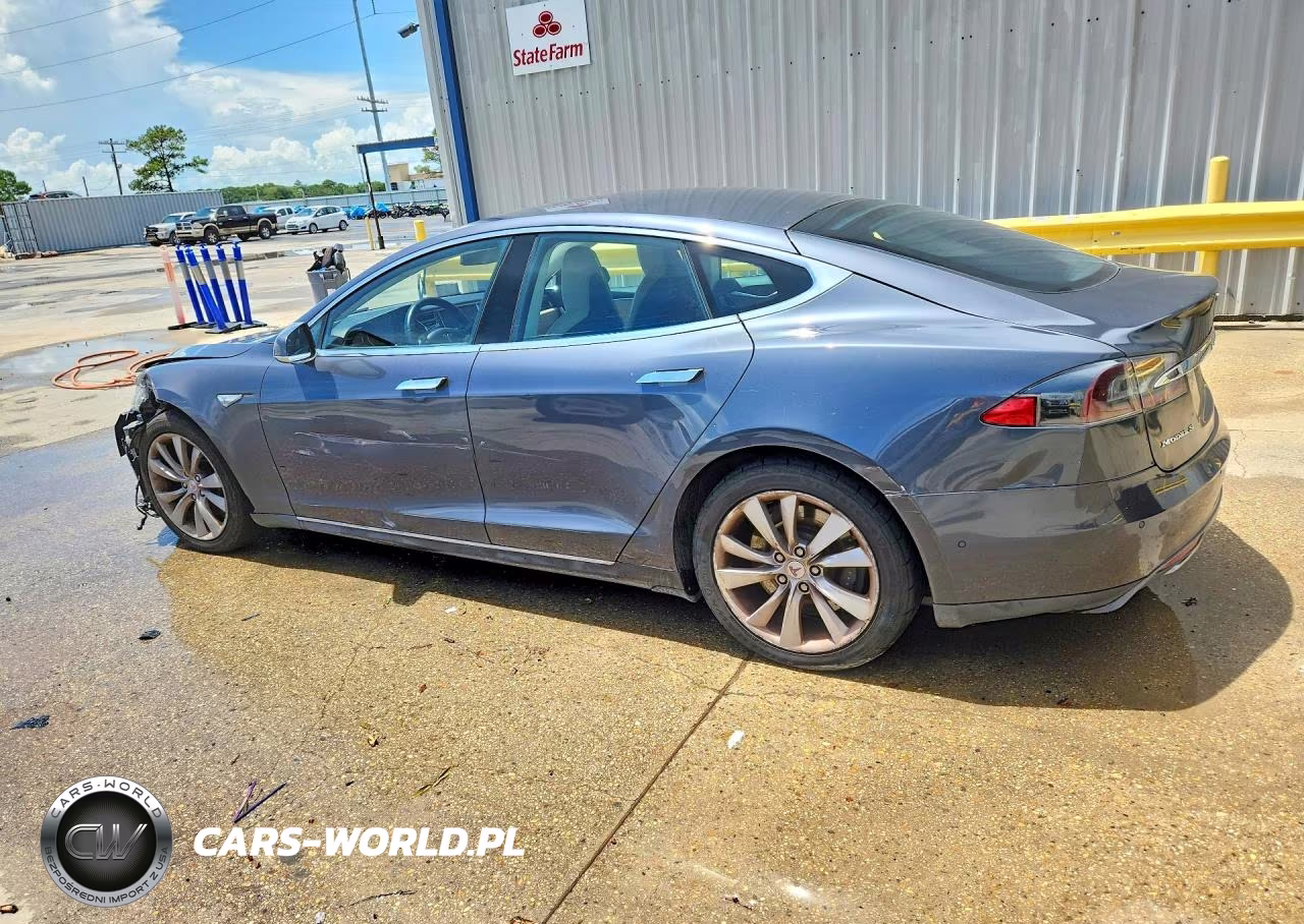 2014 Tesla Model S VIN:5YJSA1H15EFP62239 - 2