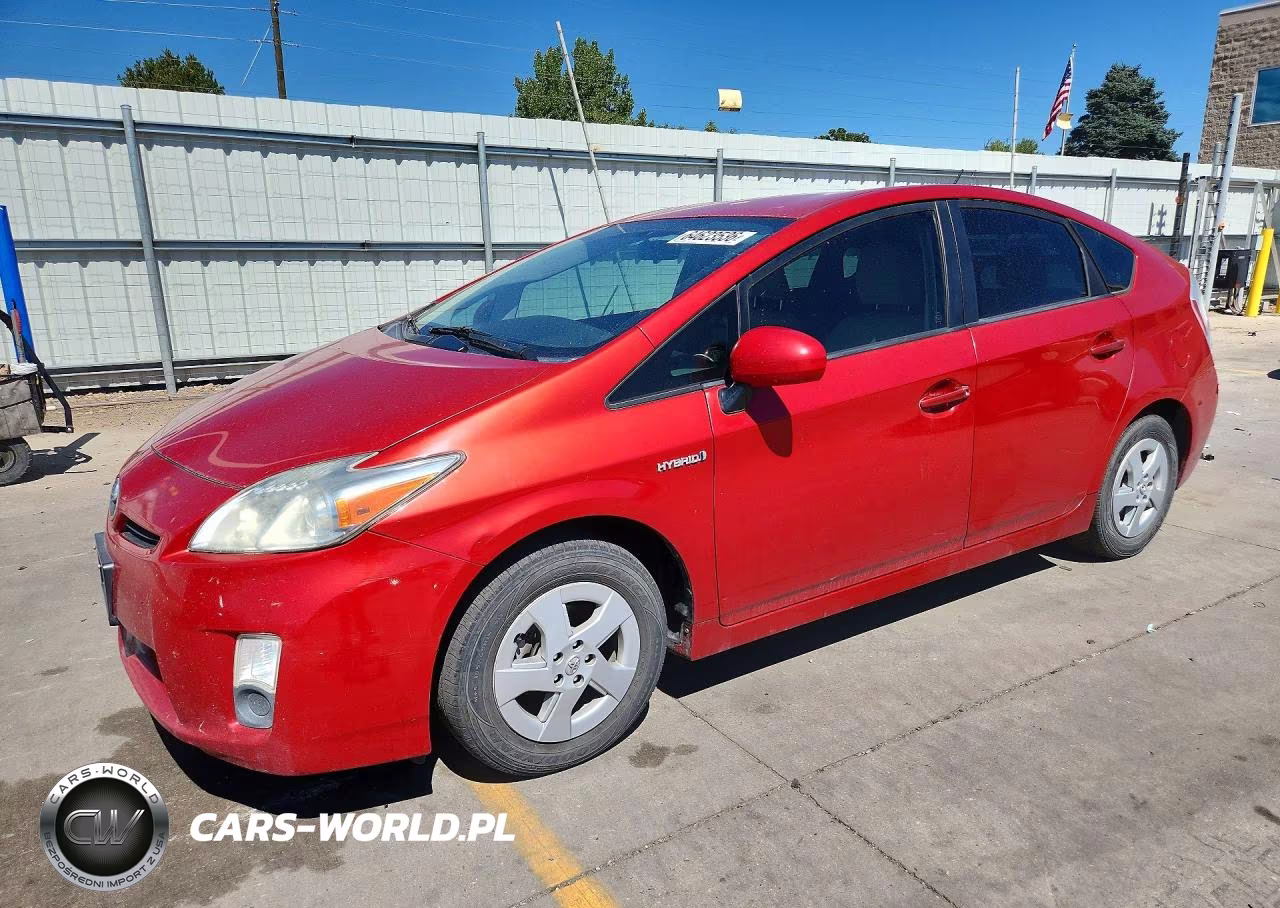 2011 Toyota Prius Three – zdjęcie 1 z 12
