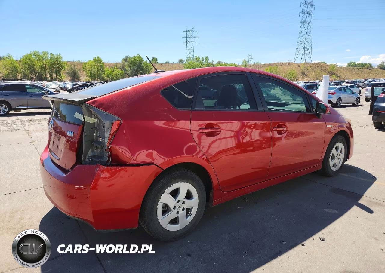 2011 Toyota Prius Three VIN:JTDKN3DU9B5345851 - 3