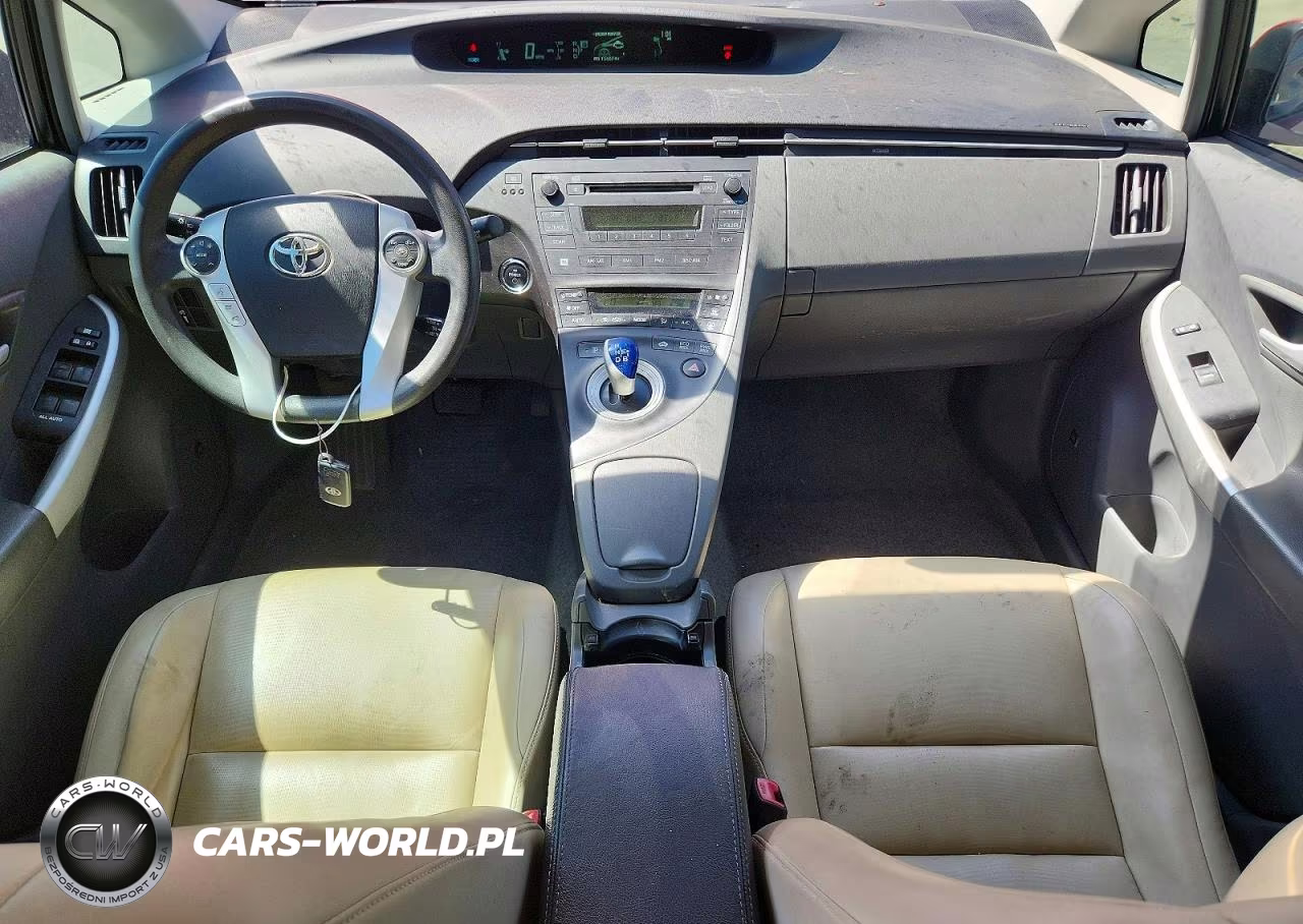 2011 Toyota Prius Three VIN:JTDKN3DU9B5345851 - 8