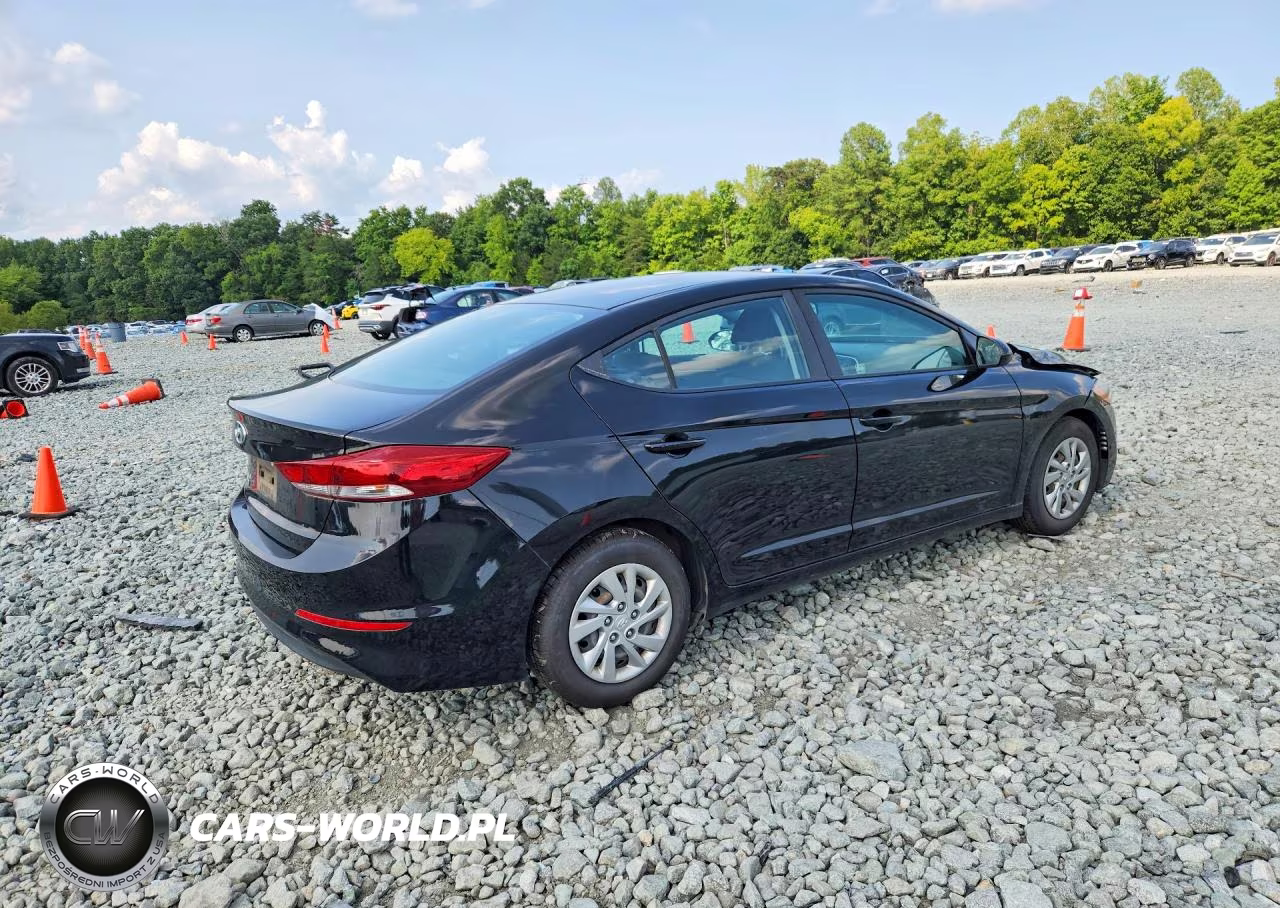 2018 Hyundai Elantra Se VIN:KMHD74LF4JU489397 - 3