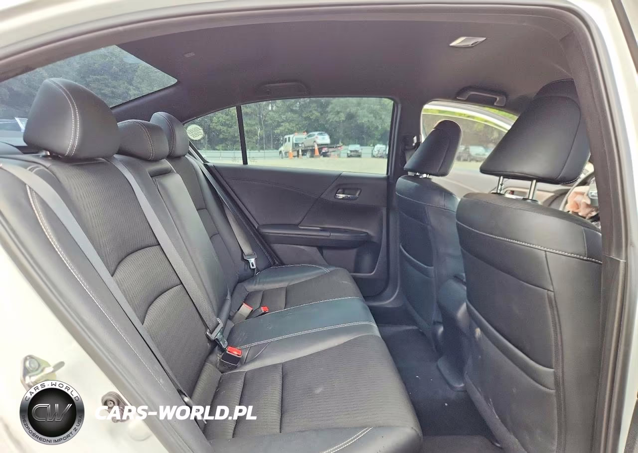 2017 Honda Accord Sport VIN:1HGCR2F68HA082836 - 10