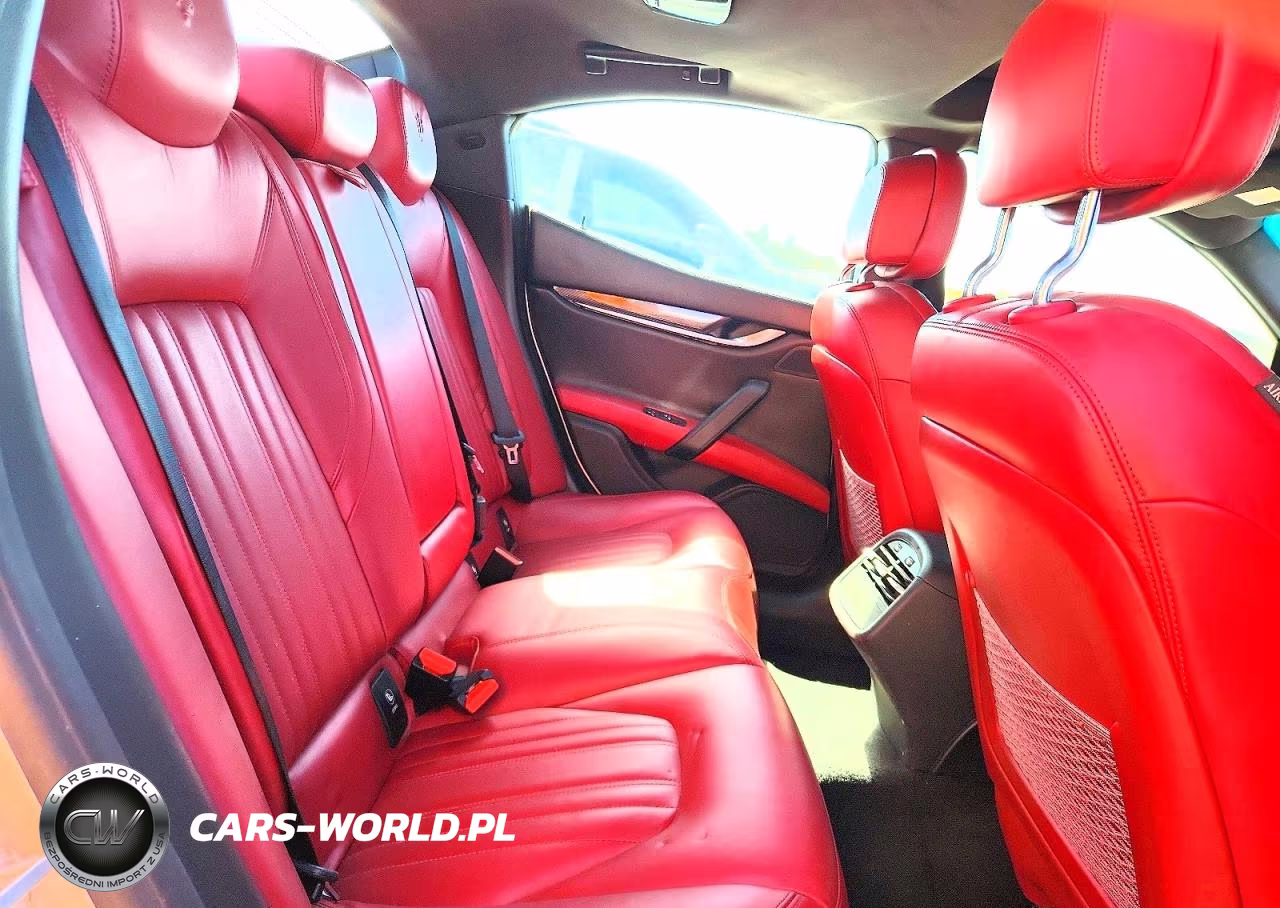 2014 Maserati Ghibli S VIN:ZAM57RTA8E1124024 - 10