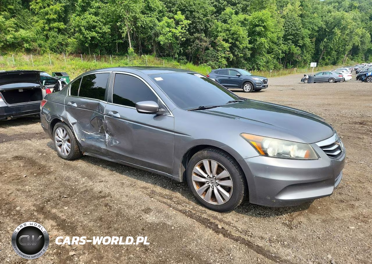 2011 Honda Accord Exl VIN:1HGCP2F81BA062376 - 4
