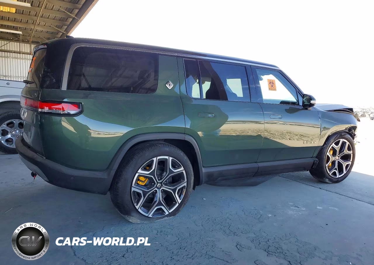 2023 Rivian R1S Adventure VIN:7PDSGABA1PN030162 - 3