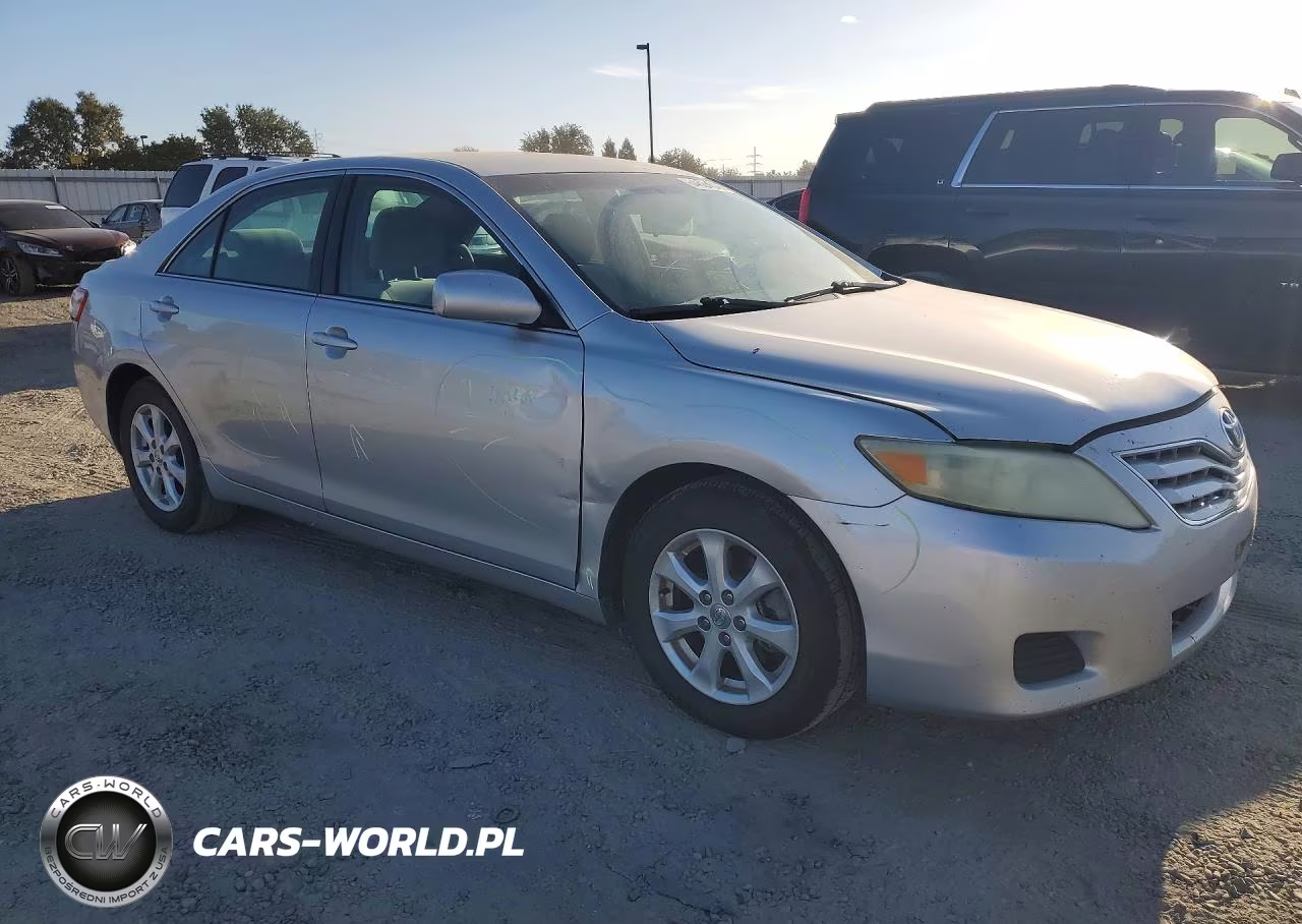 2011 Toyota Camry Le VIN:4T1BF3EK7BU624422 - 4