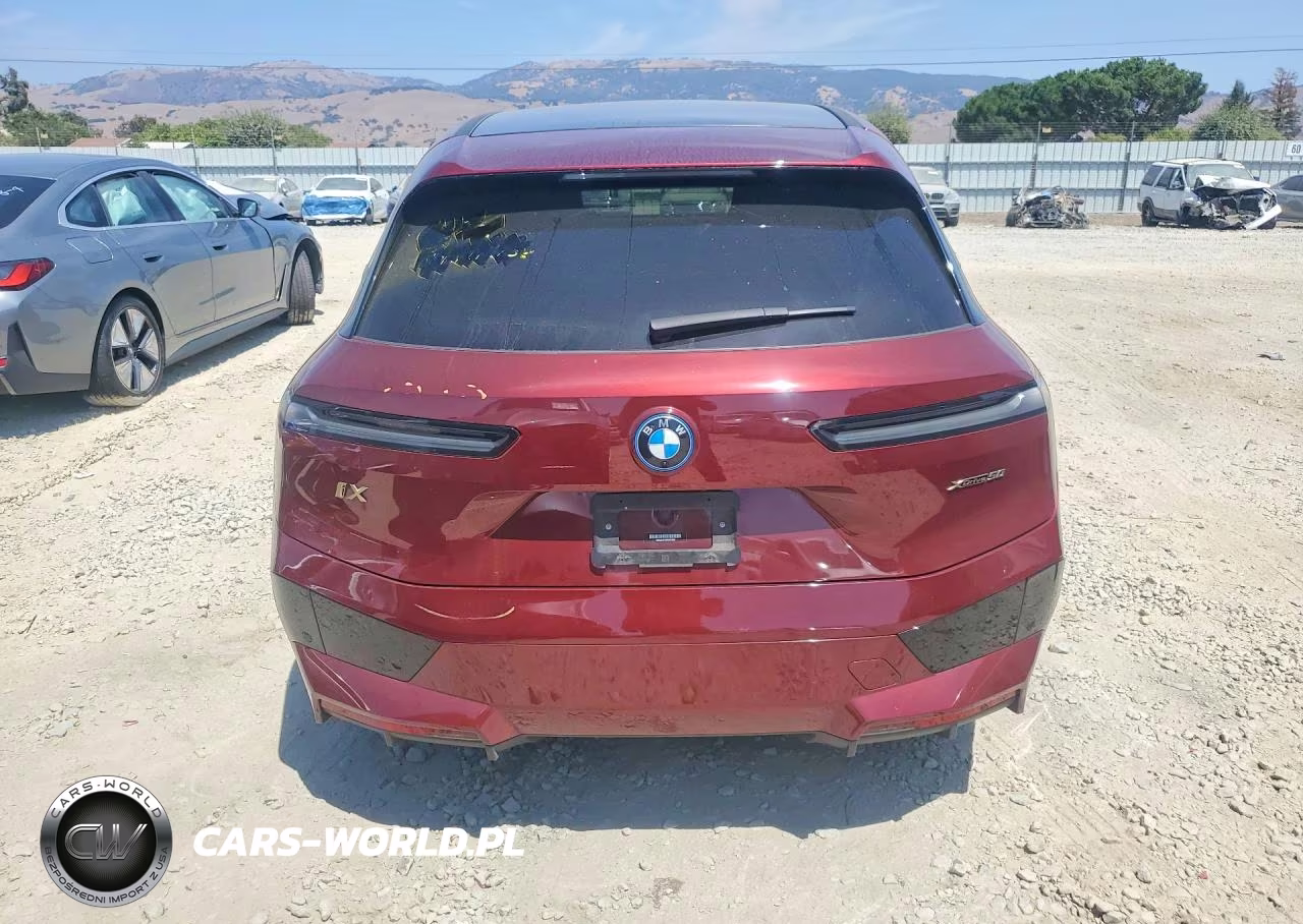 2023 BMW Ix xDrive50 VIN:WB523CF0XPCM57802 - 6