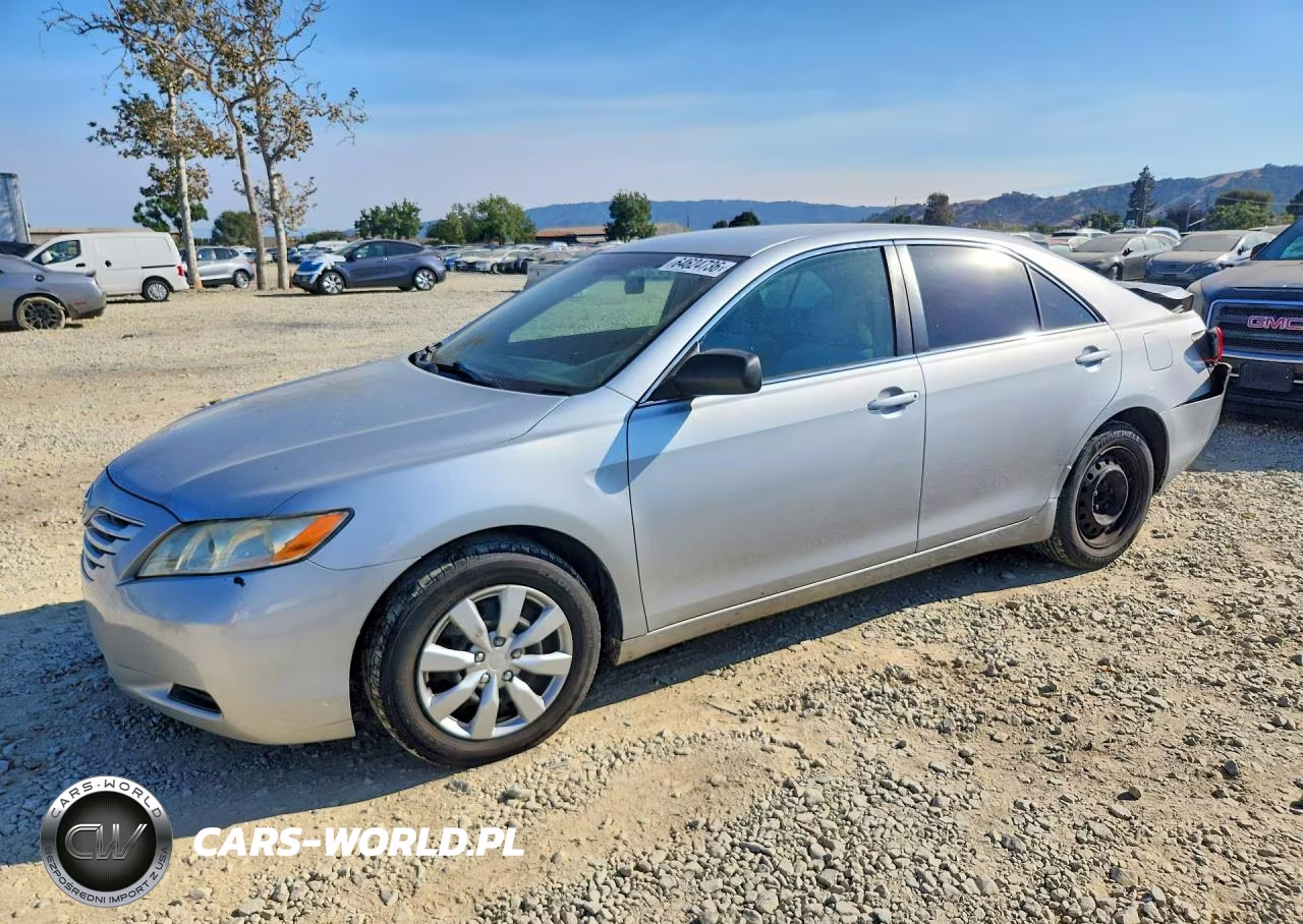 2007 Toyota Camry Le – zdjęcie 1 z 12