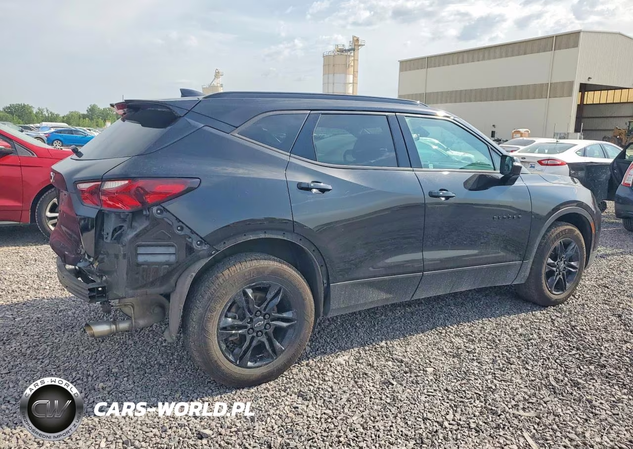 2021 Chevrolet Blazer 2Lt VIN:3GNKBCRSXMS543662 - 3