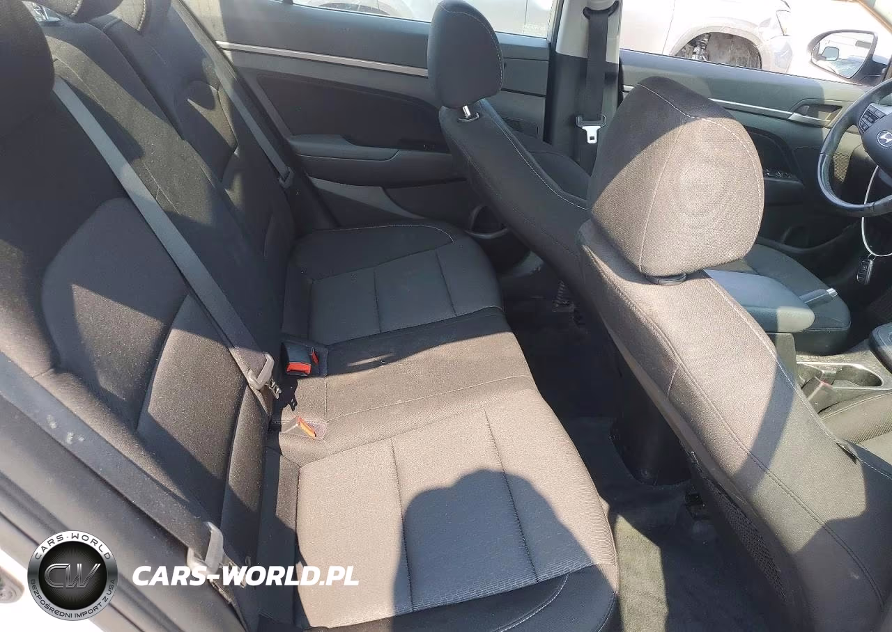 2018 Hyundai Elantra Value Edition VIN:5NPD84LF7JH341384 - 10