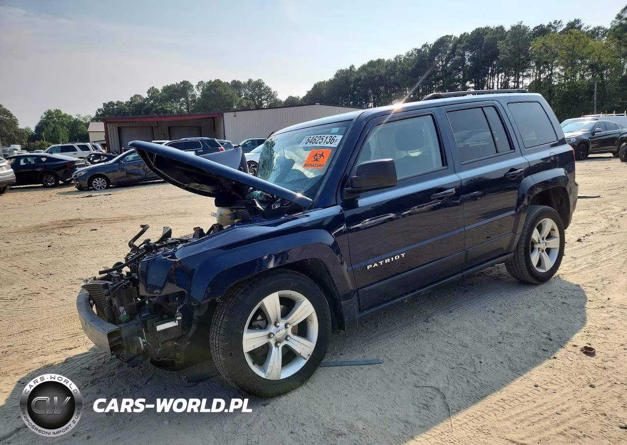 2014 Jeep Patriot Latitude – zdjęcie 1 z 14