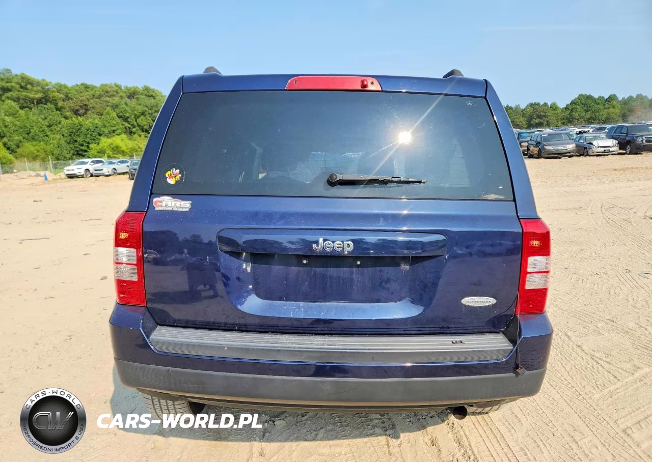 2014 Jeep Patriot Latitude VIN:1C4NJPFB9ED650319 - 6