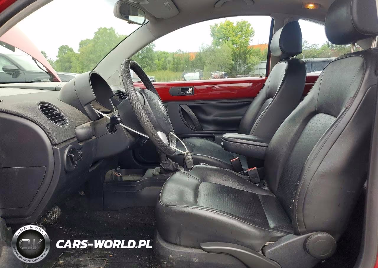 2008 Volkswagen New Beetle S VIN:3VWPW31CX8M525273 - 7