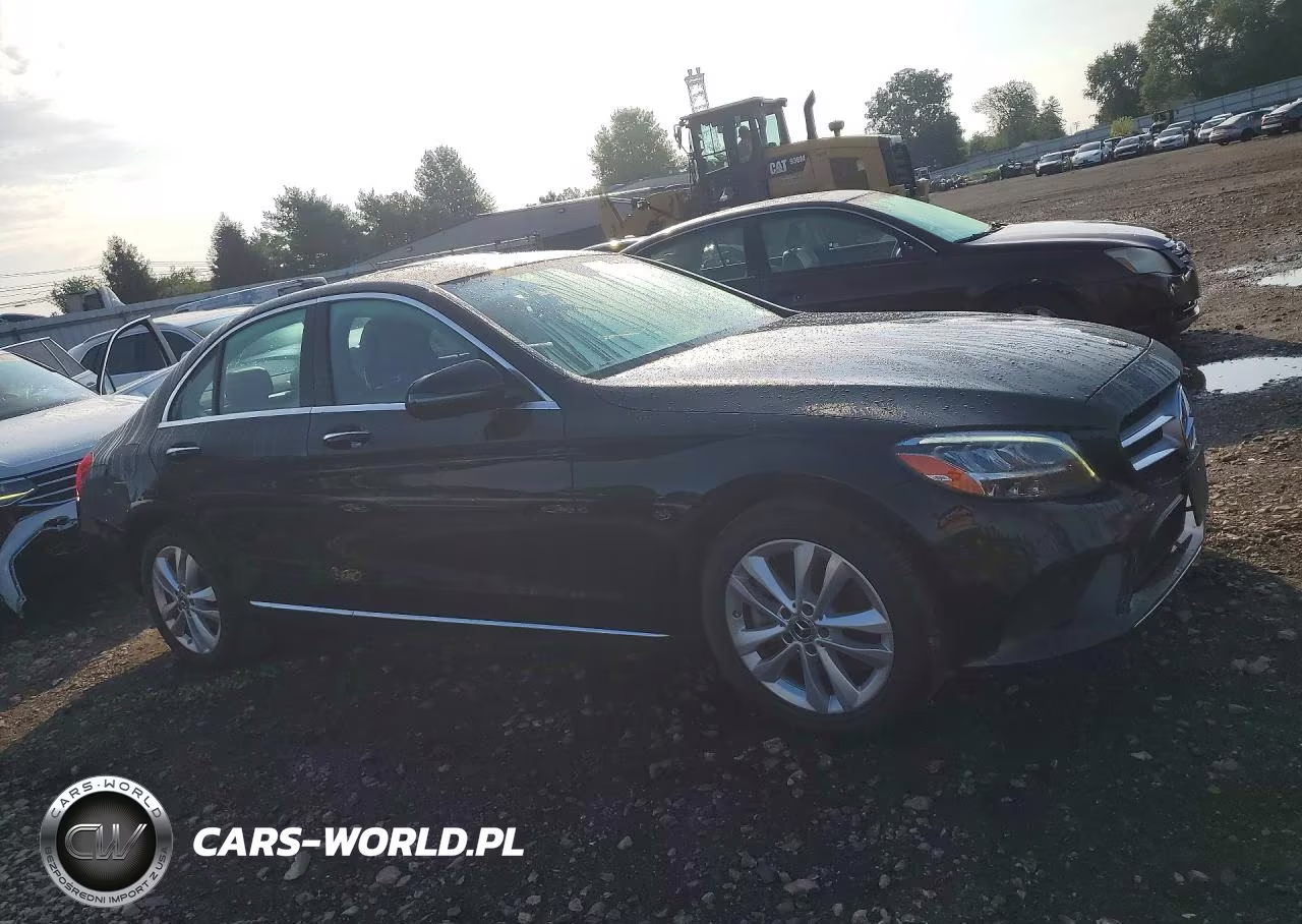 2019 Mercedes-Benz C 300 4Matic VIN:55SWF8EBXKU312606 - 4