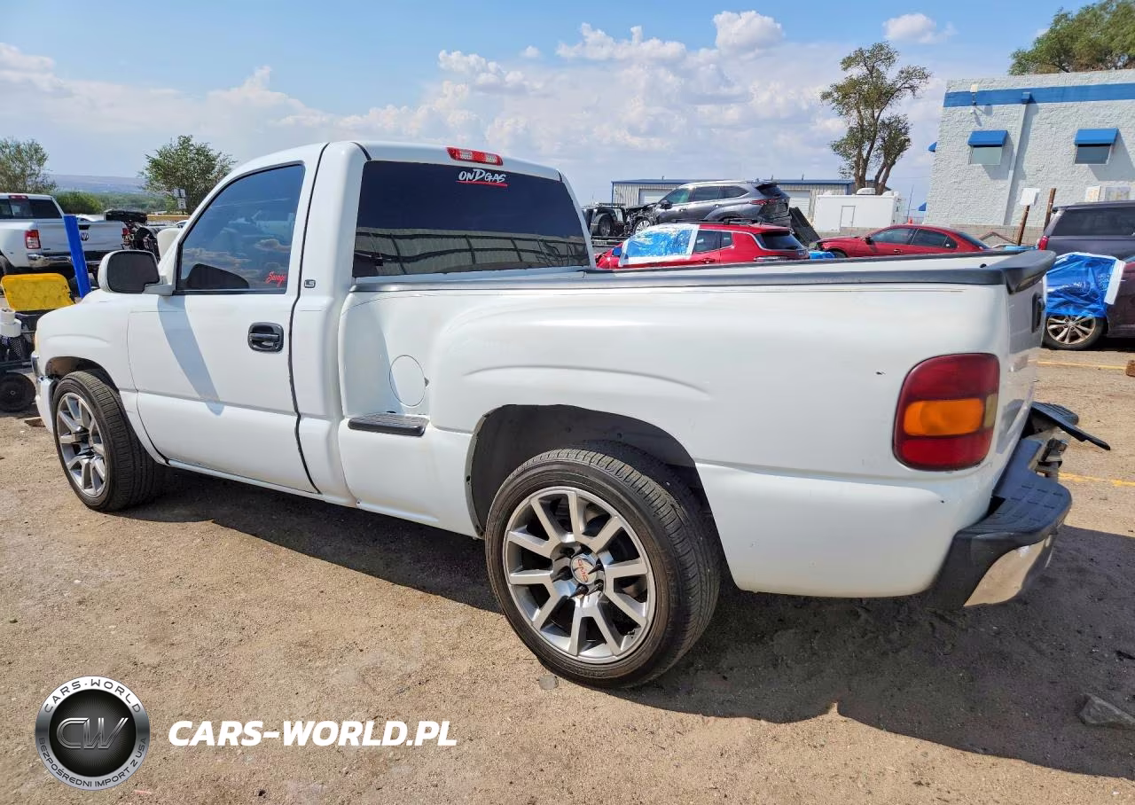 2001 Chevrolet Silverado C1500 VIN:1GCEC14V71Z133053 - 2