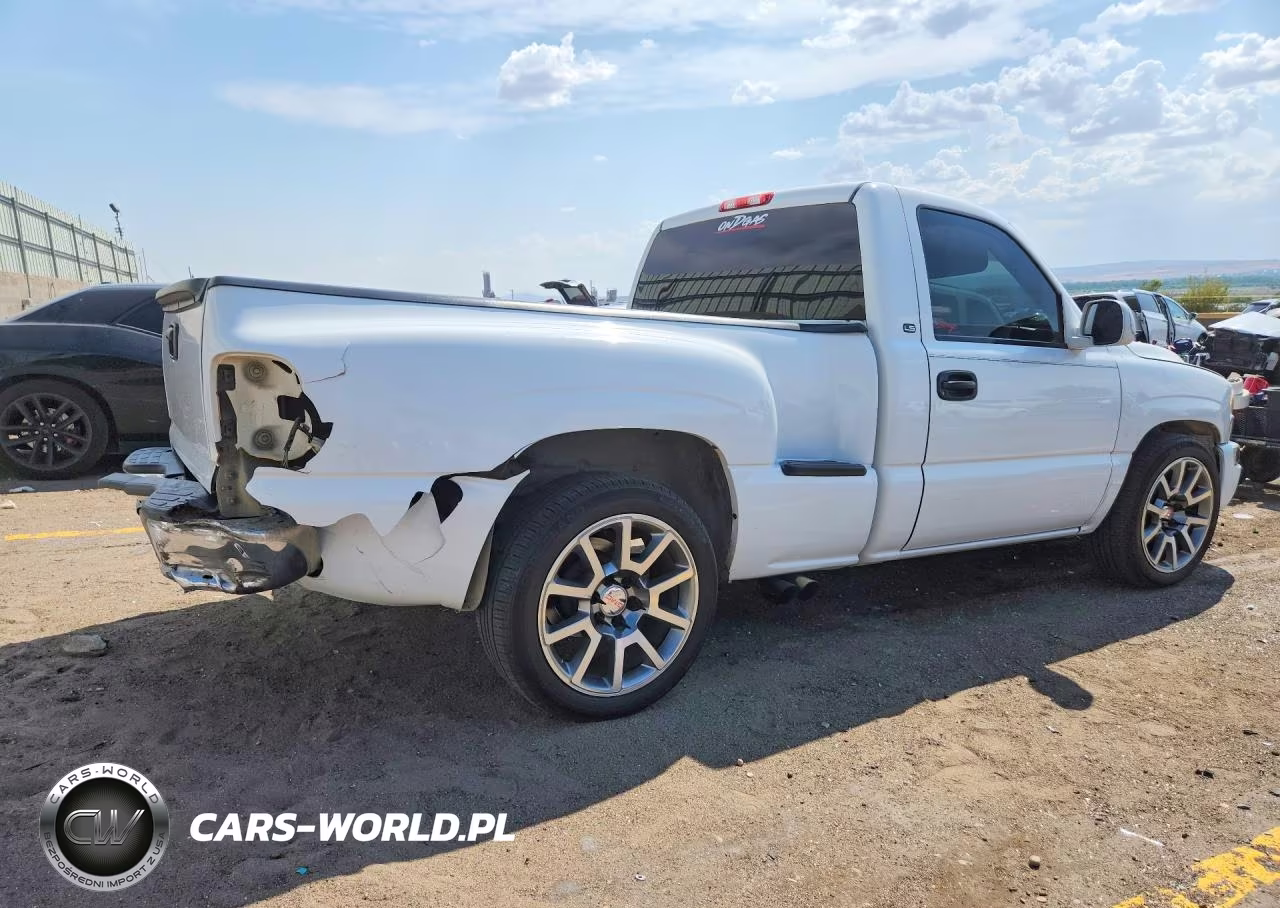 2001 Chevrolet Silverado C1500 VIN:1GCEC14V71Z133053 - 3