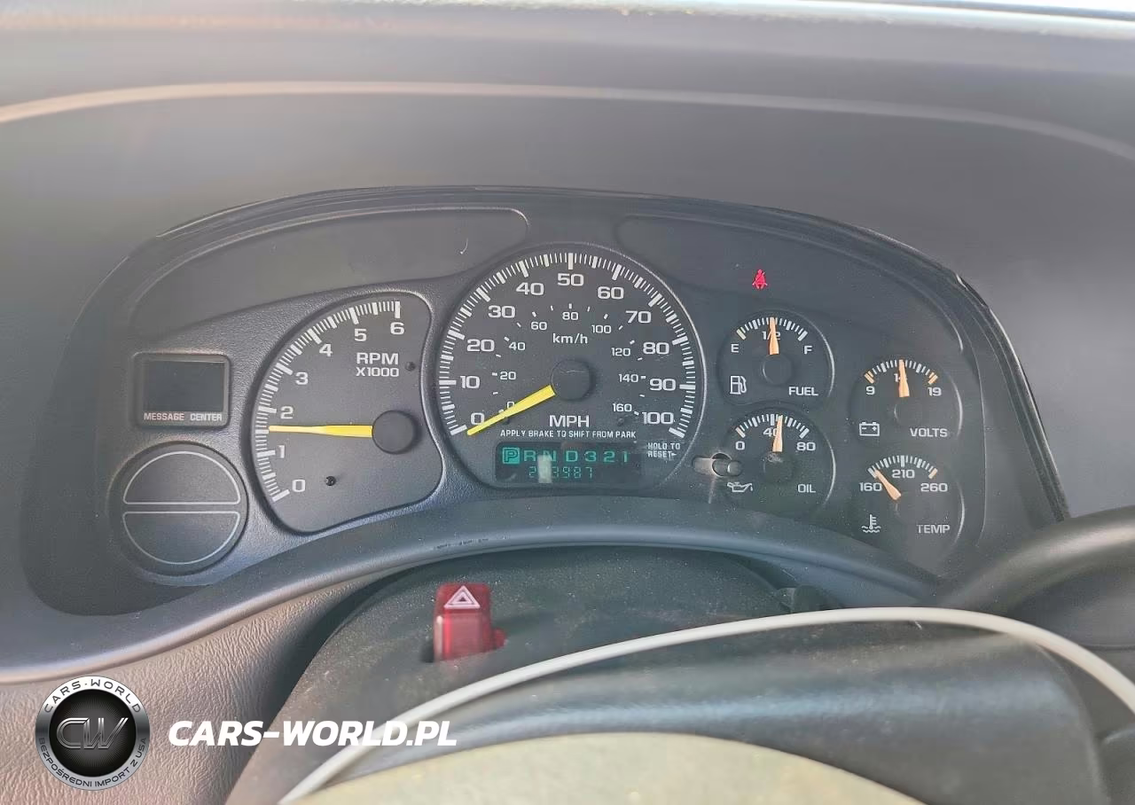2001 Chevrolet Silverado C1500 VIN:1GCEC14V71Z133053 - 9