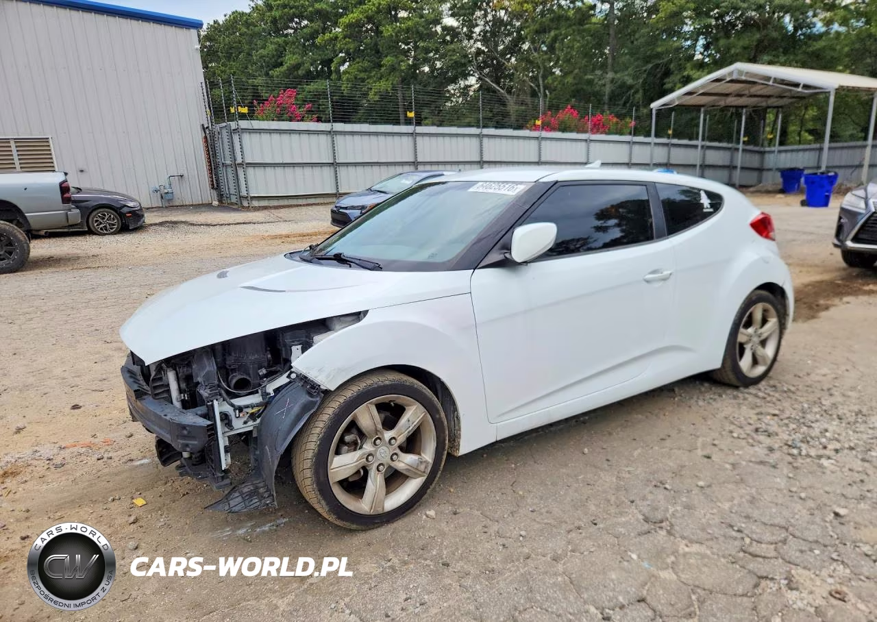 2015 Hyundai Veloster Base