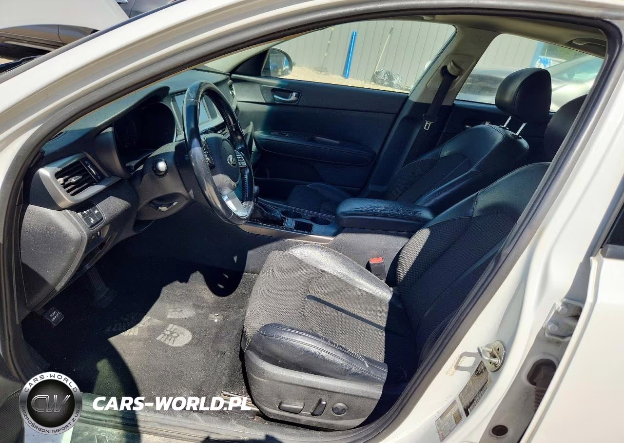 2019 Kia Optima S VIN:5XXGT4L37KG362525 - 7