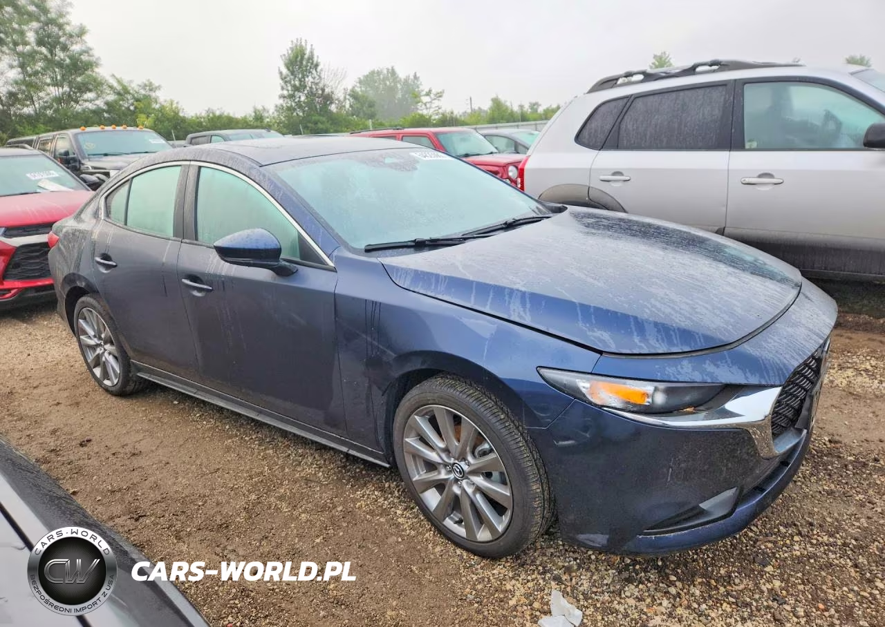 2026 Mazda 3 Preferred VIN:JM1BPACLXT1860292 - 4