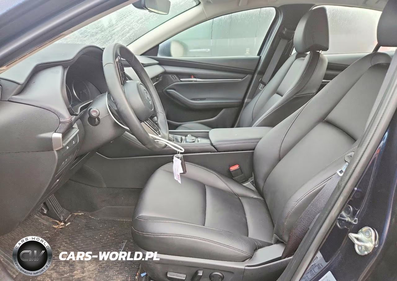 2026 Mazda 3 Preferred VIN:JM1BPACLXT1860292 - 7