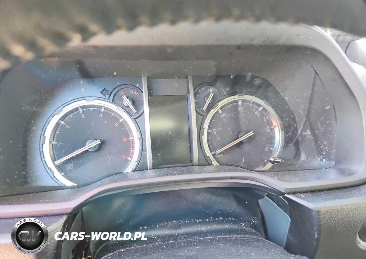 2024 Toyota 4Runner Limited VIN:JTEKU5JR6R6253921 - 9