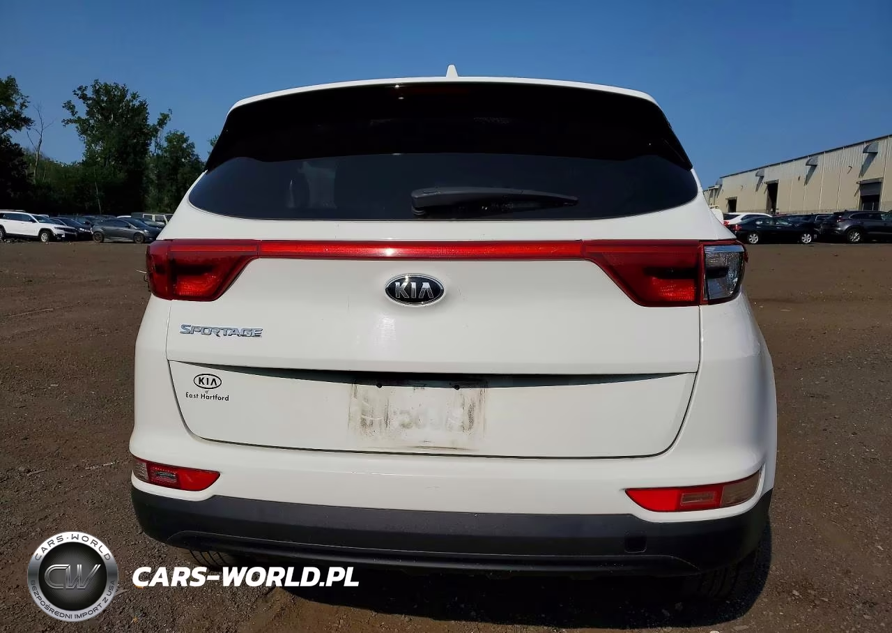 2018 Kia Sportage Lx VIN:KNDPMCAC4J7345926 - 6