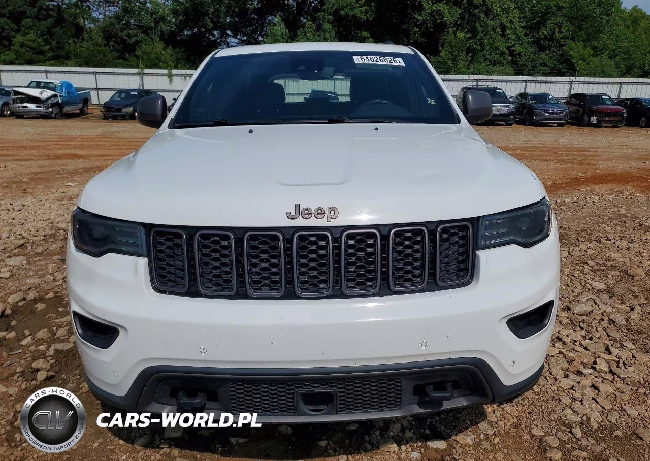 2018 Jeep Grand Cherokee Trailhawk VIN:1C4RJFLT9JC358601 - 5