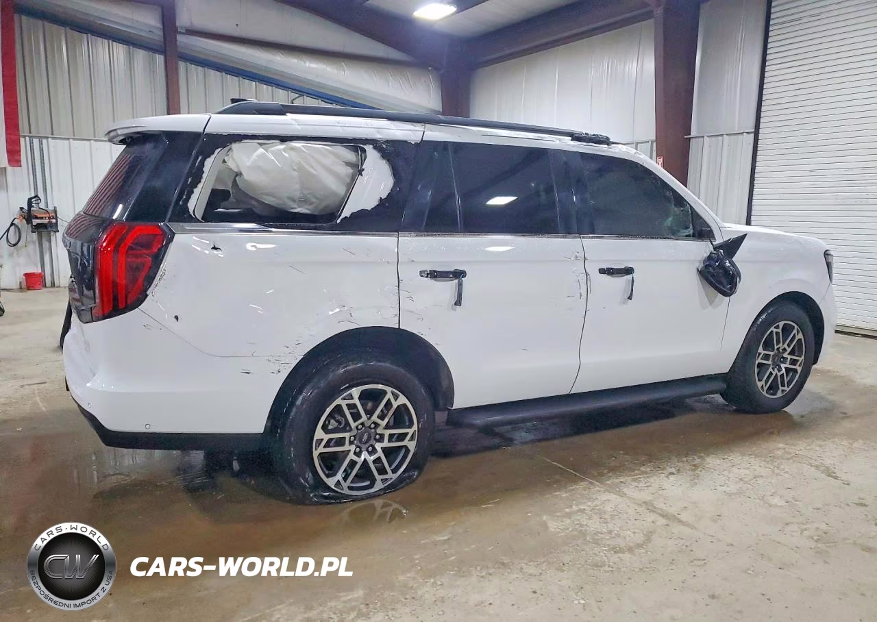 2025 Ford Expedition Active VIN:1FMJU1J8XSEA24360 - 3