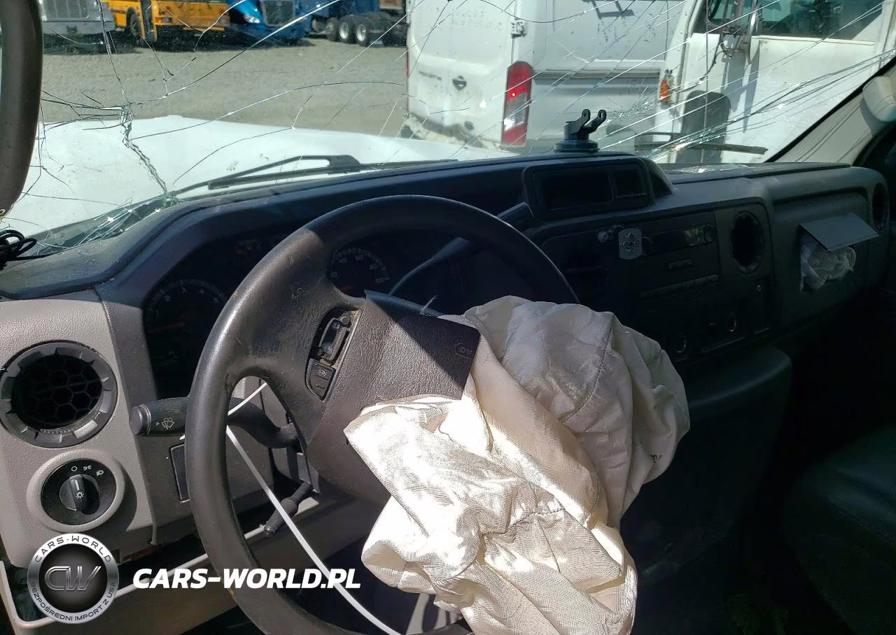 2019 Ford E450 Box Truck VIN:1FDXE4FS8KDC42459 - 8