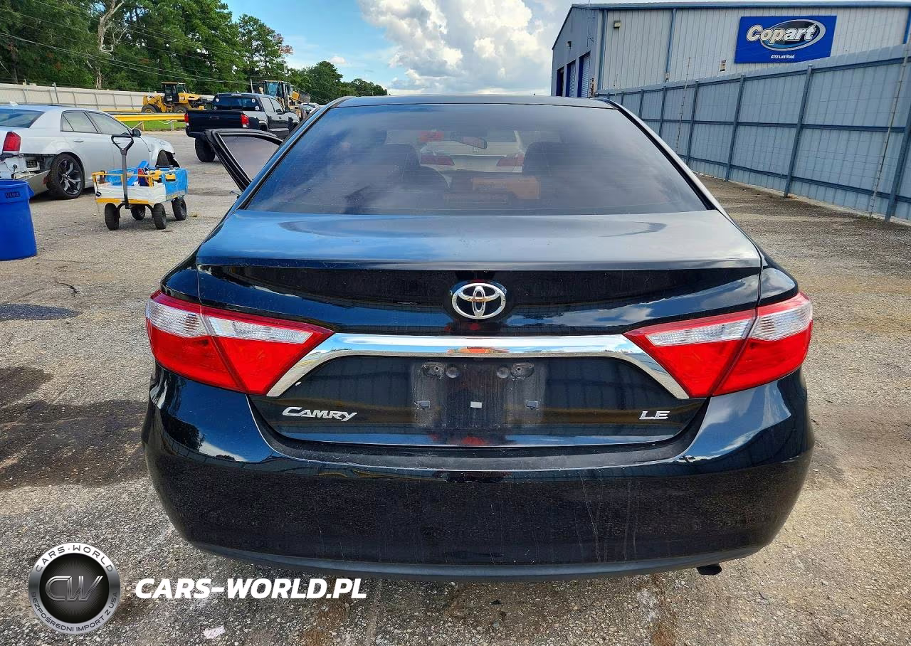 2015 Toyota Camry Le VIN:4T4BF1FK1FR481272 - 6