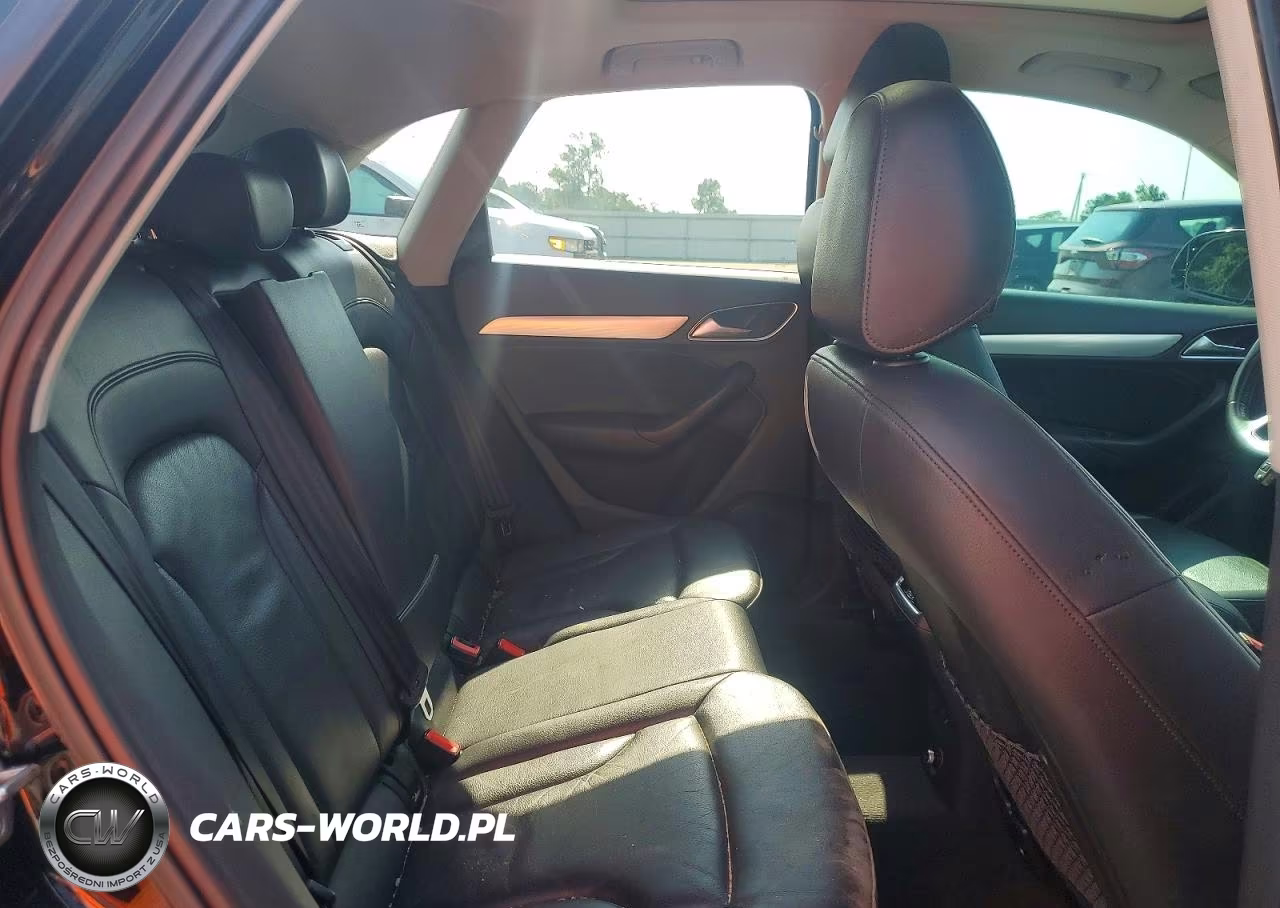2016 Audi Q3 Premium Plus VIN:WA1EFCFSXGR001557 - 11