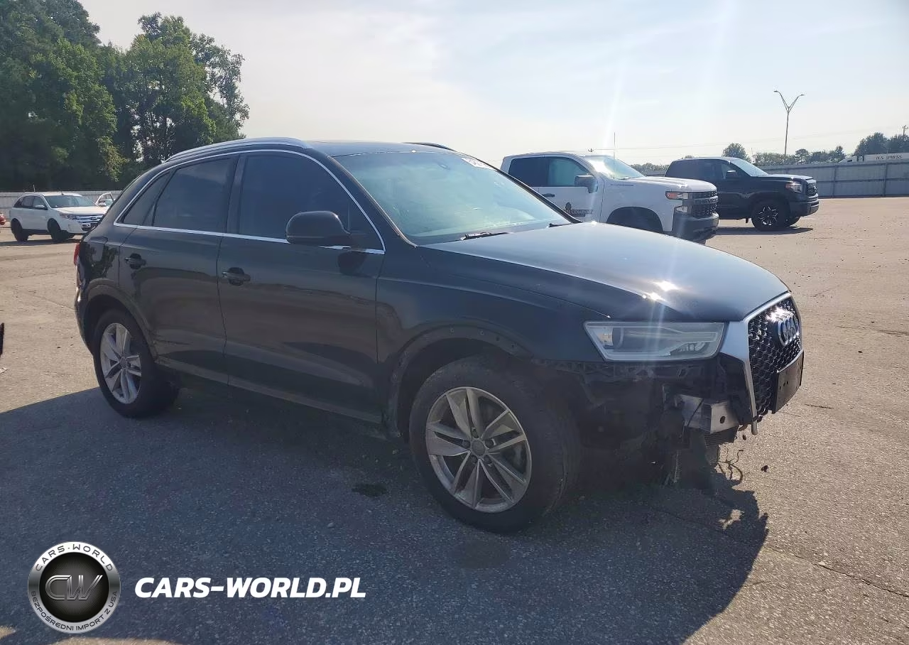 2016 Audi Q3 Premium Plus VIN:WA1EFCFSXGR001557 - 4
