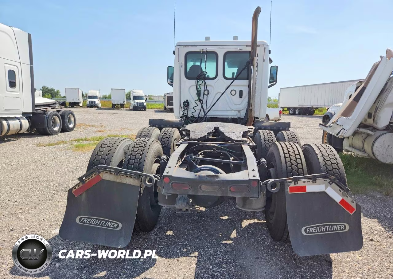 2019 Freightliner Cascadia 126 Semi Truck VIN:3AKJHLDV3KSKJ2913 - 6